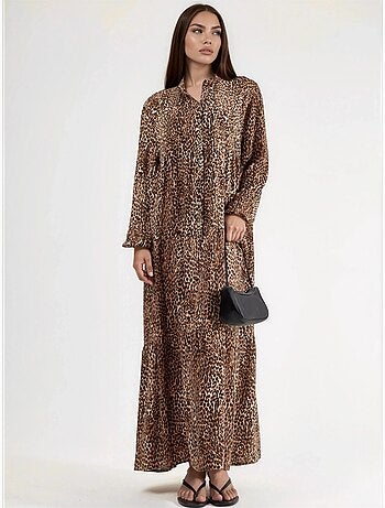 Robe longue imprimée léopard, coupe confortable, col en v et fermeture boutonnée