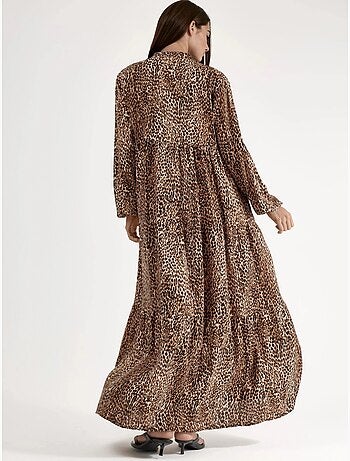 Robe longue imprimée léopard, coupe confortable, col en v et fermeture boutonnée