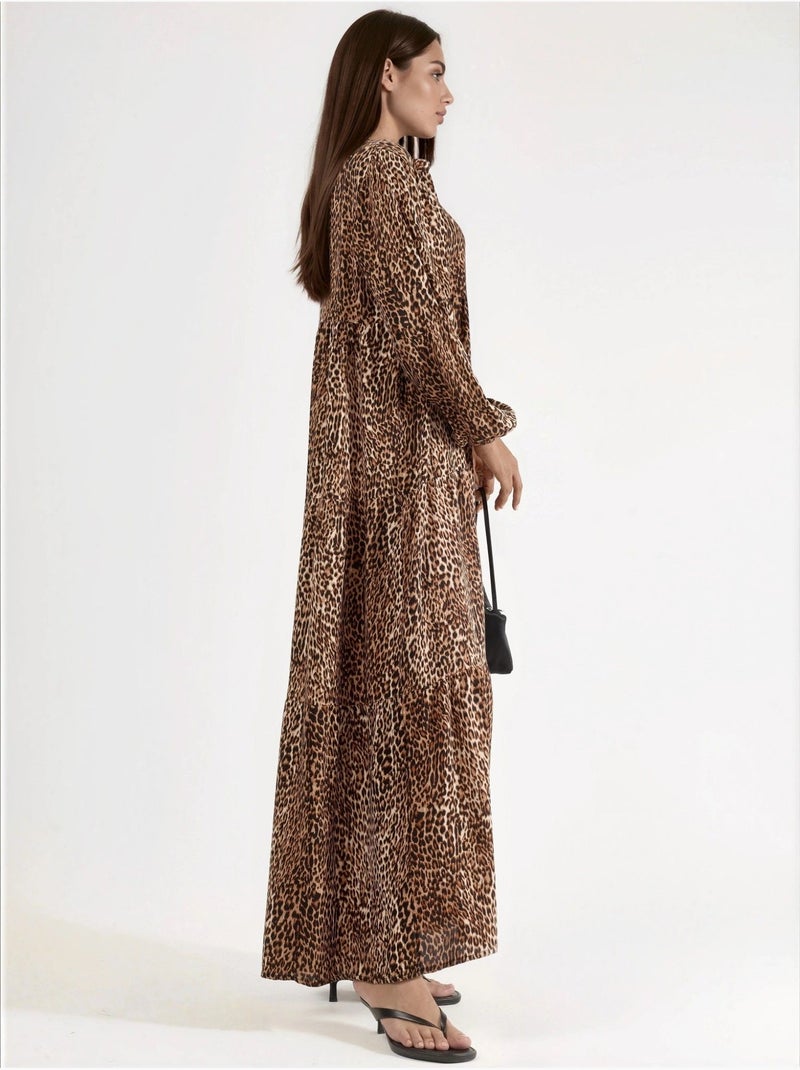 Robe longue imprimée léopard, coupe confortable, col en v et fermeture boutonnée Camel - Kiabi