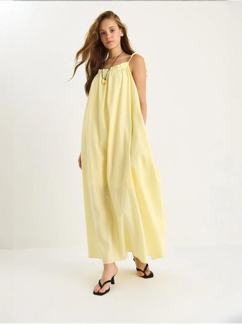 Robe longue midi à col carré et détails volantés lucci Jaune citron - Kiabi