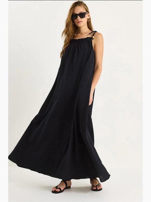 Robe longue midi à col carré et détails volantés lucci - Kiabi Robe longue midi à col carré et détails volantés lucci - Kiabi