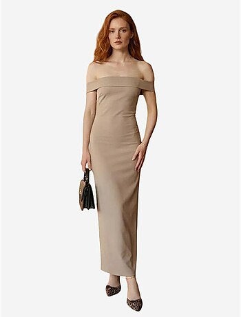Robe longue moulante à épaules dénudées et fente my fashion