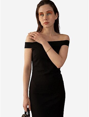 Robe longue moulante à épaules dénudées et fente my fashion