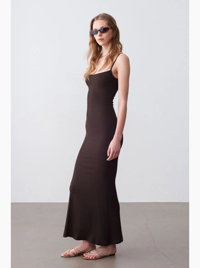Robe longue moulante côtelée dilvin Marron chocolat - Kiabi
