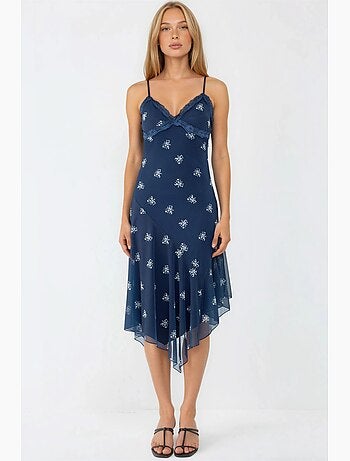 Robe longue moulante imprimée à col en v et détails en dentelle hiccup
