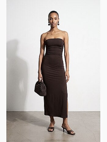 Robe longue moulante sans bretelles avec fente dilvin