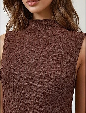 Robe longue moulante texturée à col licou