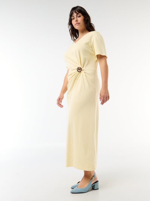 Robe longue plissé avec bijou doré - Kiabi