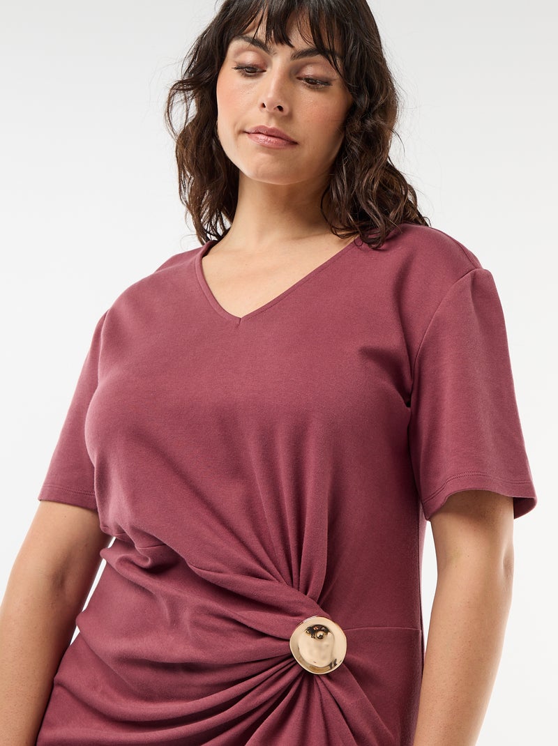 Robe longue plissé avec bijou doré Rose - Kiabi