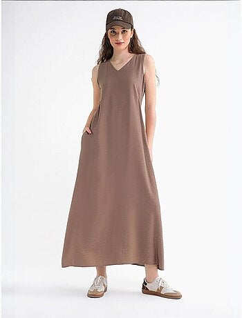 Robe longue sans manches à col en v et poches mixray