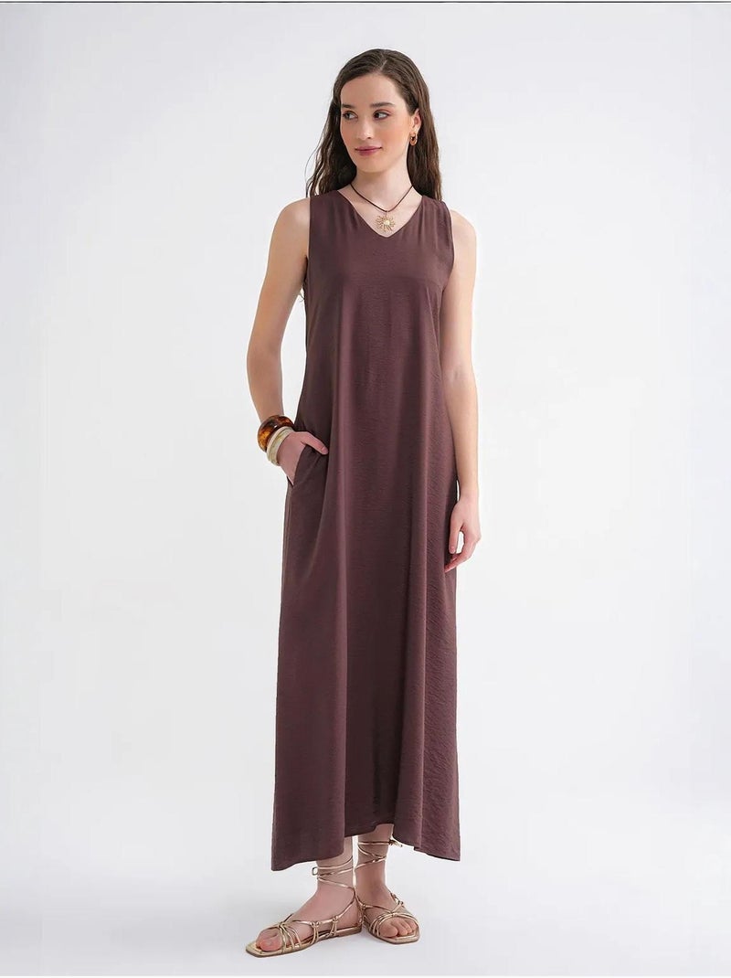 Robe longue sans manches à col en v et poches mixray Marron clair - Kiabi