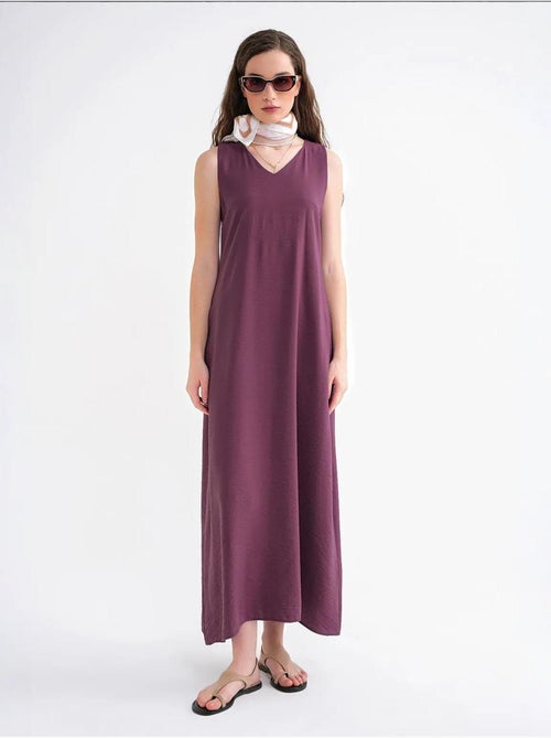 Robe longue sans manches à col en v et poches mixray - Kiabi Robe longue sans manches à col en v et poches mixray - Kiabi