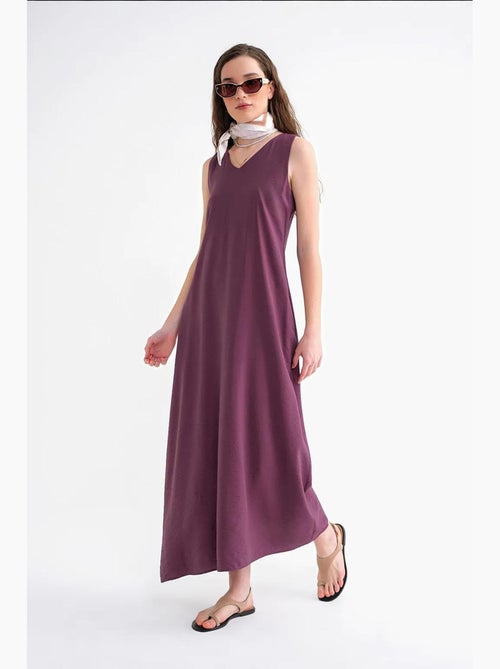 Robe longue sans manches à col en v et poches mixray - Kiabi Robe longue sans manches à col en v et poches mixray - Kiabi