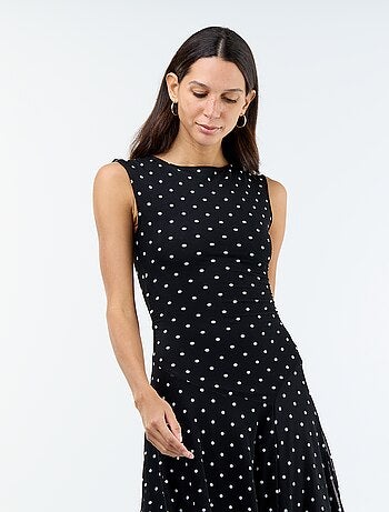 Robe longue sans manches bas asymétrique