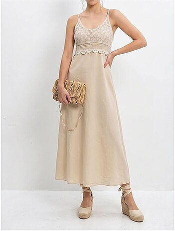 Robe longue sans manches coupe trapèze avec dentelle lucci