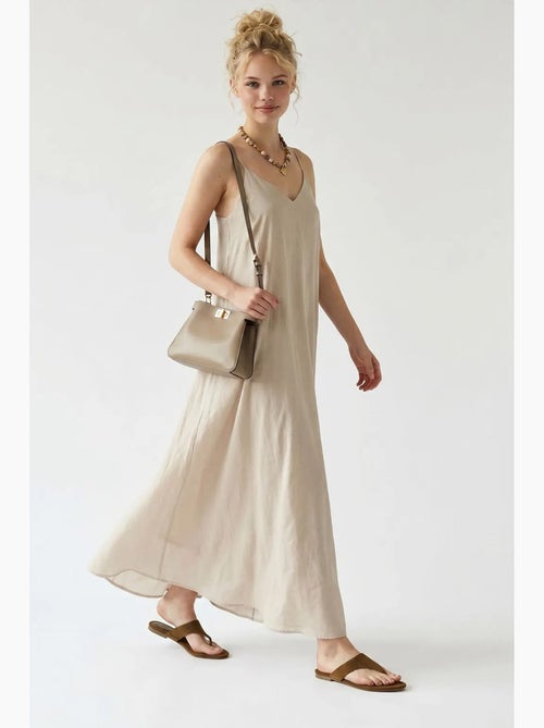 Robe longue sans manches coupe trapèze mixray - Kiabi Robe longue sans manches coupe trapèze mixray - Kiabi