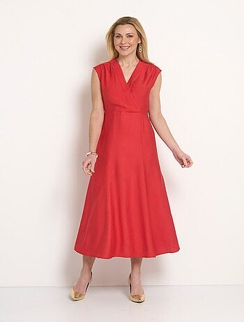 Robe longue sans manches décolleté cache-coeur