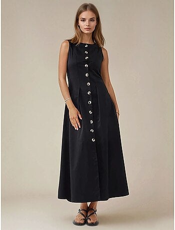 Robe longue sans manches en forme de a avec détails boutonnés