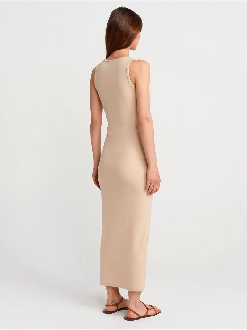 Robe Longue Sans Manches En Maille Côtelée Beige - Kiabi