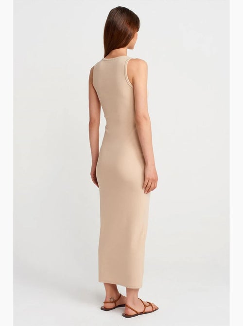 Robe longue sans manches en maille côtelée dilvin - Kiabi