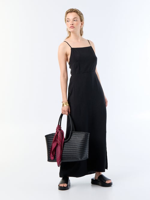 Robe longue satinée à fines bretelles - Kiabi
