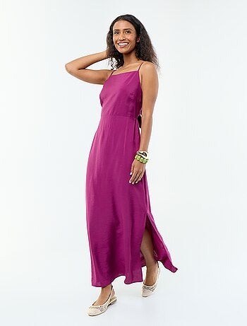 Robe longue satinée à fines bretelles
