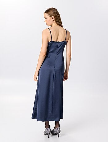 Robe longue satinée + dentelle