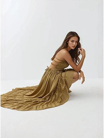 Robe longue texturée à col carré