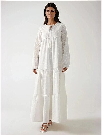 Robe longue texturée à col ras du cou