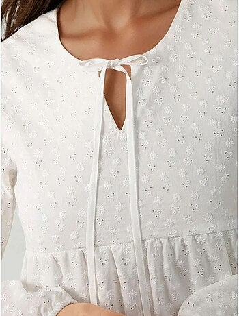 Robe longue texturée à col ras du cou