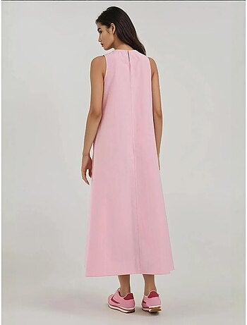 Robe longue trapèze sans manches à col ras du cou