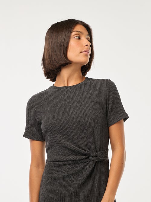 Robe longue twistée à la taille - Kiabi