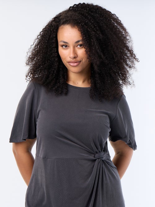 Robe longue unie avec nœud devant - Kiabi