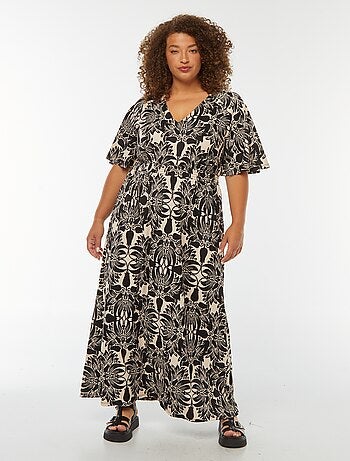 Robe longue unie en maille gaufrée