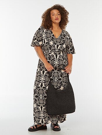 Robe longue unie en maille gaufrée