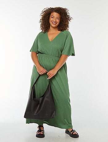 Robe longue unie en maille gaufrée