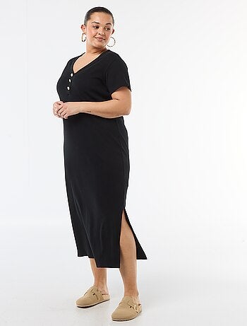 Robe longues côtelée à manches courtes