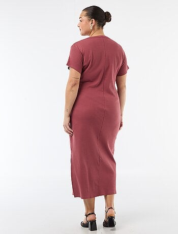 Robe longues côtelée à manches courtes