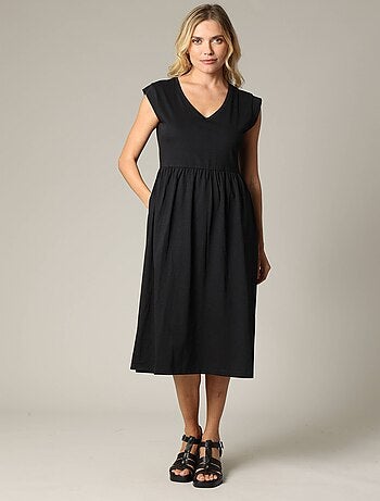 Robe longueur midi à manches courtes avec col V et taille froncée 'Deeluxe'