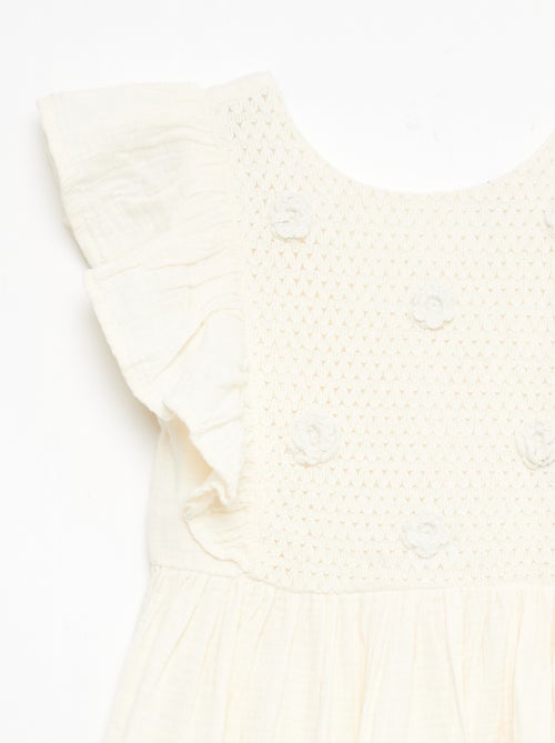 Robe manches courtes avec broderies au col en coton - Kiabi