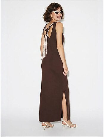 Robe maxi droite sans manches à fente lucci