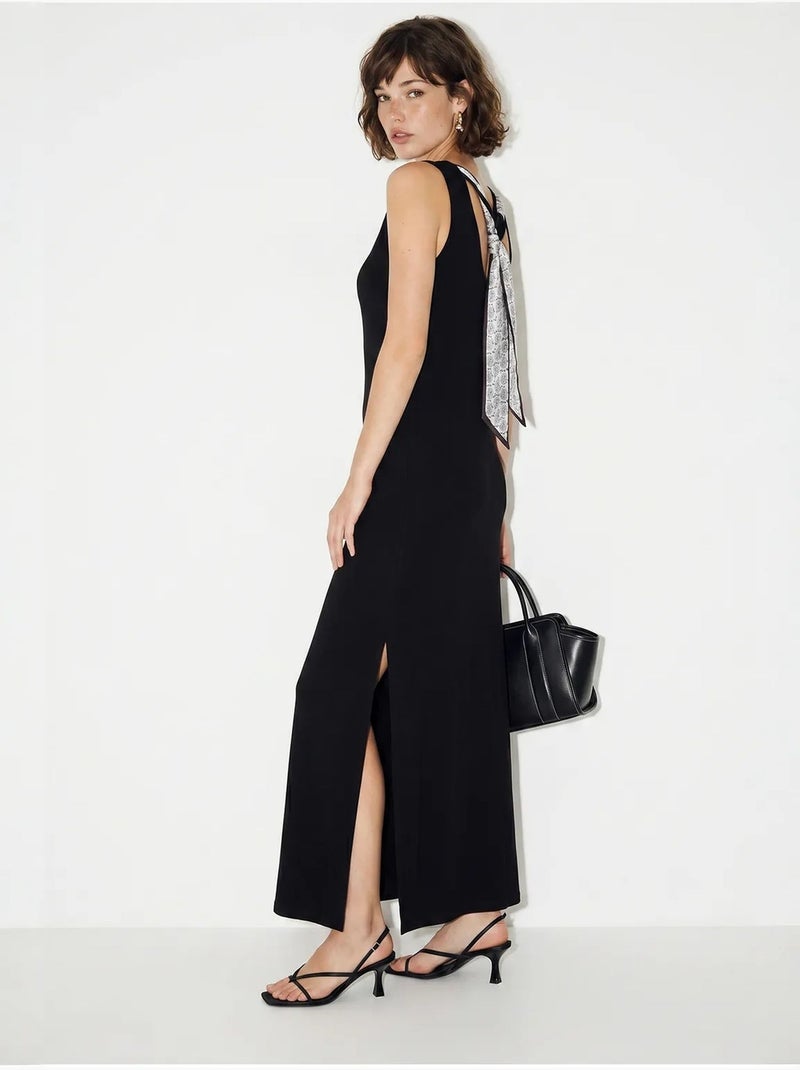 Robe maxi droite sans manches à fente lucci Noir - Kiabi
