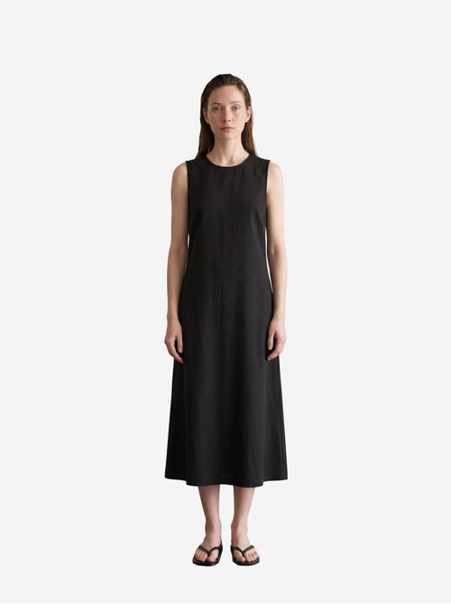 Robe maxi sans manches avec col en u et découpe my fashion - Kiabi Robe maxi sans manches avec col en u et découpe my fashion - Kiabi