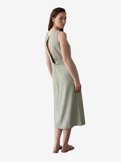 Robe maxi sans manches avec col en u et découpe my fashion - Kiabi Robe maxi sans manches avec col en u et découpe my fashion - Kiabi