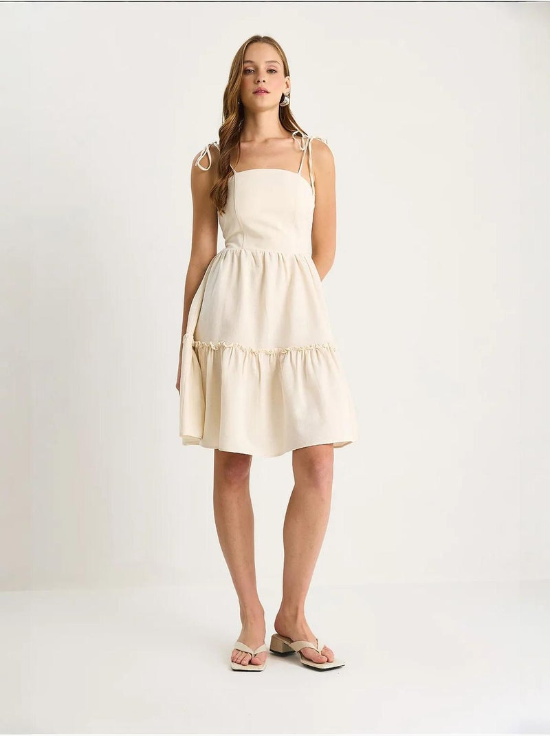 Robe mi-longue à col carré et coupe a avec détails de reliure lucci Beige argile - Kiabi