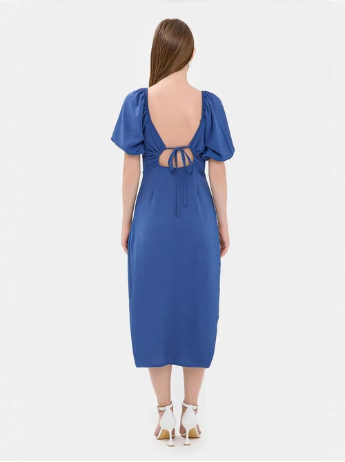Robe mi-longue à col en cœur et fente latérale - Kiabi Robe mi-longue à col en cœur et fente latérale - Kiabi
