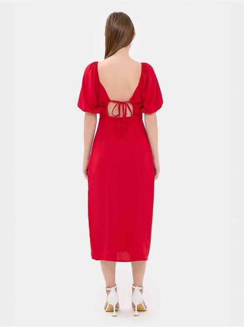 Robe mi-longue à col en cœur et fente latérale - Kiabi