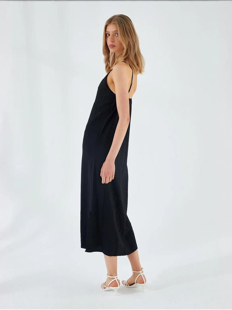 Robe mi-longue à col en v et fente mixray Noir - Kiabi