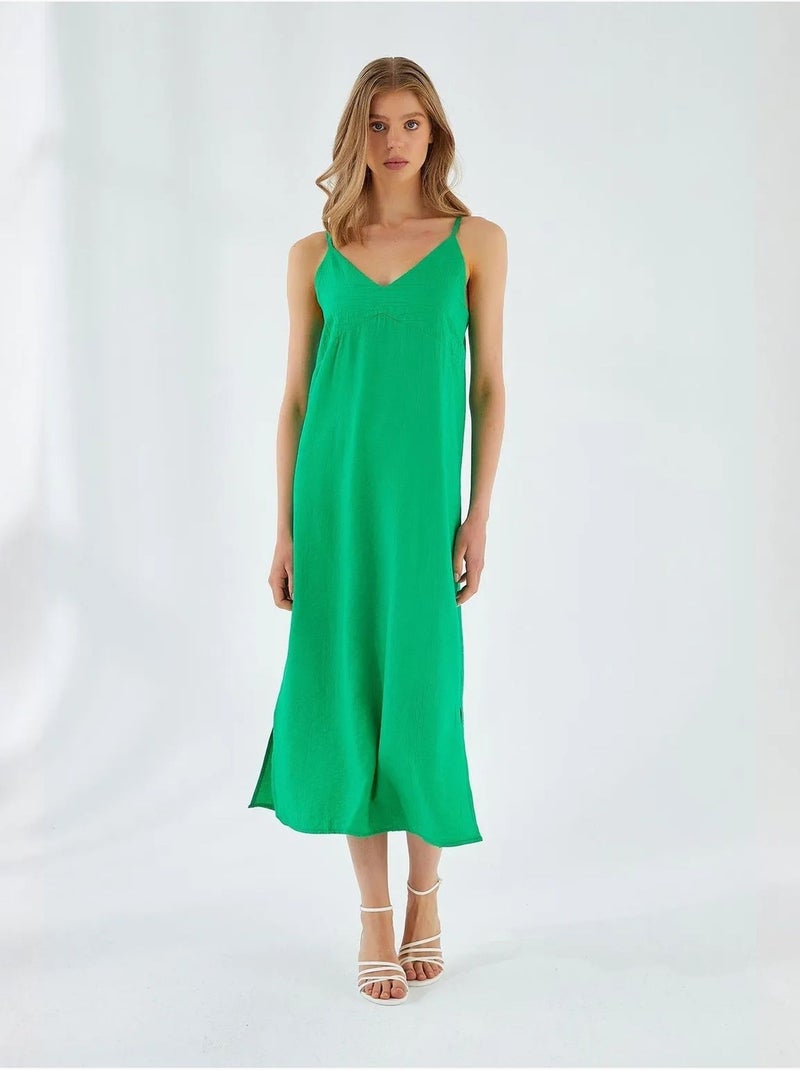 Robe mi-longue à col en v et fente mixray Vert émeraude - Kiabi