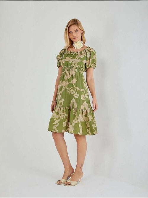 Robe mi-longue à volants et col bateau à fleurs mixray - Kiabi Robe mi-longue à volants et col bateau à fleurs mixray - Kiabi